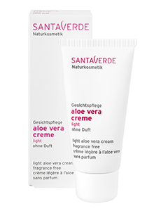 Santaverde Classic Aloe Vera Light bezzapachowy lekki krem nawilżający na dzień i na noc z sokiem z bio aloesu 30 ml